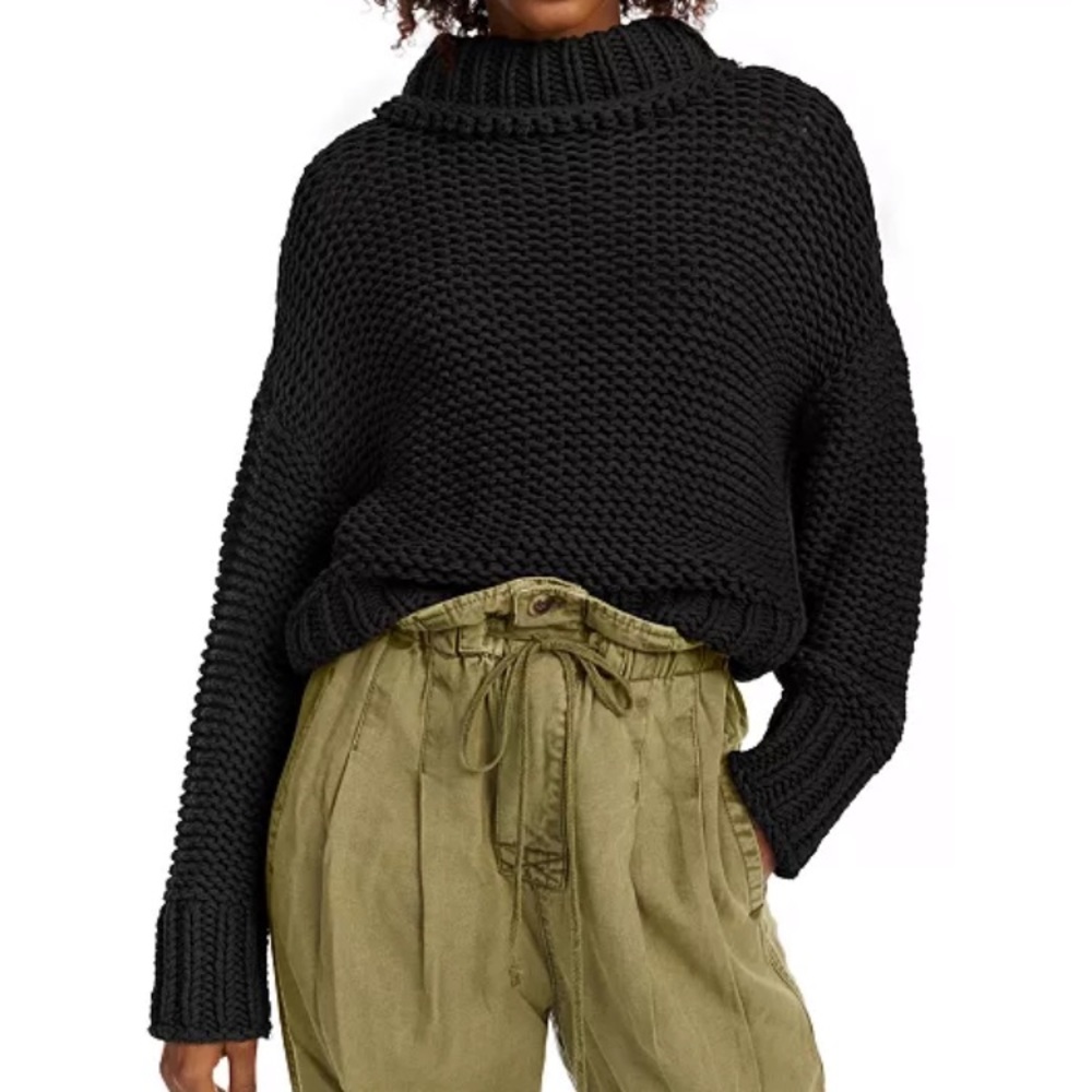 Free People sweater *New with tags*